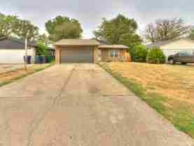 831 Nw 114th St - Photo 1 of 1