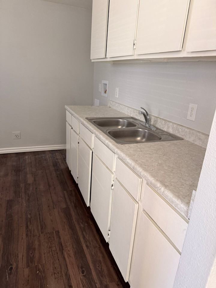 8576 Se #2 - Photo 6 of 8