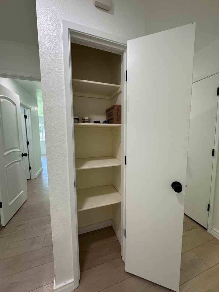 359 Christina Dr - Photo 5 of 21