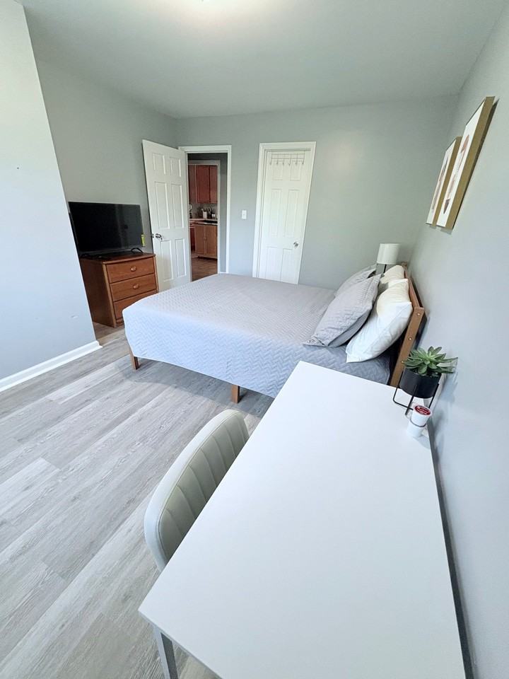 5501 Meadow Run #MB - Photo 3 of 20