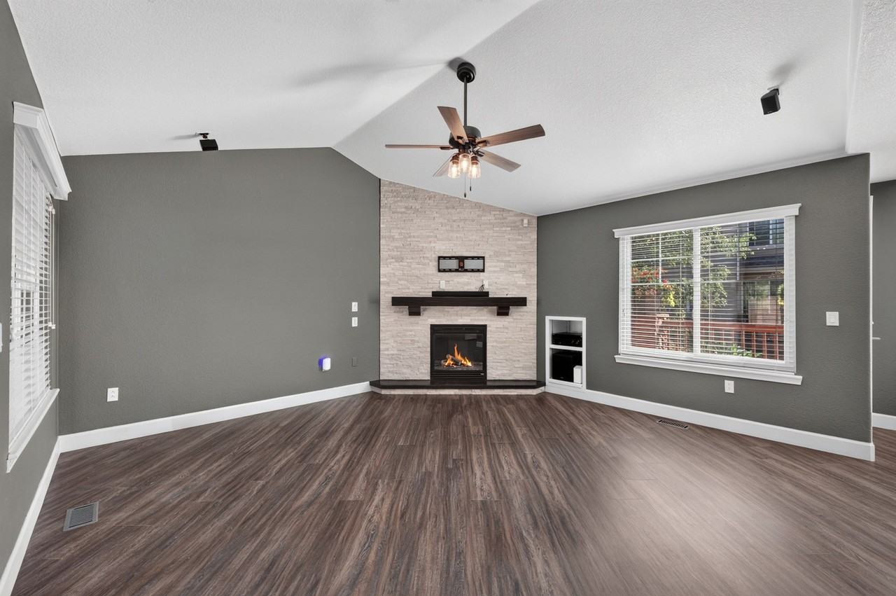 22015 E Jamison Pl - Photo 3 of 22
