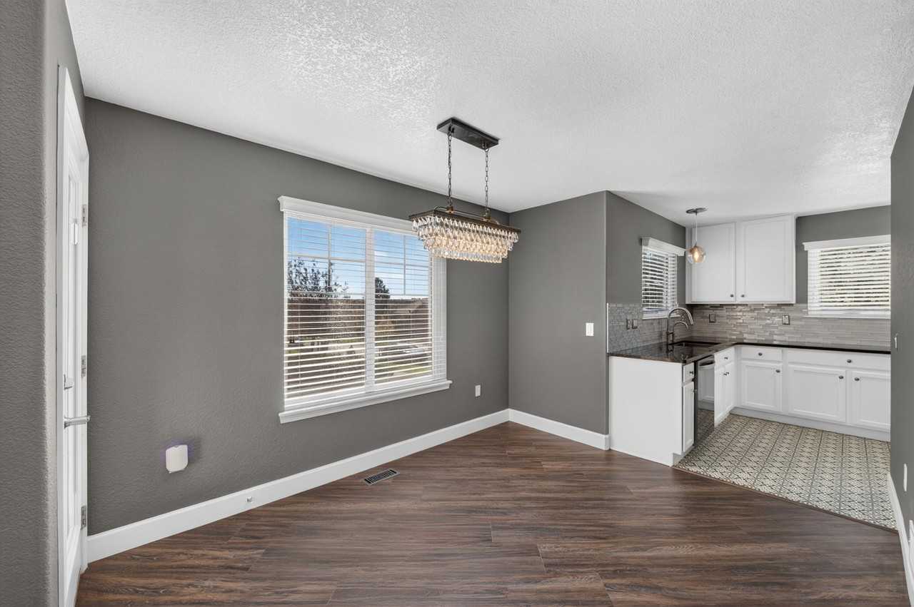 22015 E Jamison Pl - Photo 6 of 22