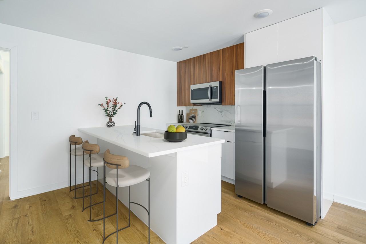 630 Moore Street - Photo 7 of 23
