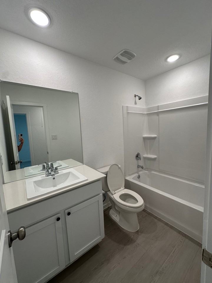 10735 Minuet Ln - Photo 5 of 27