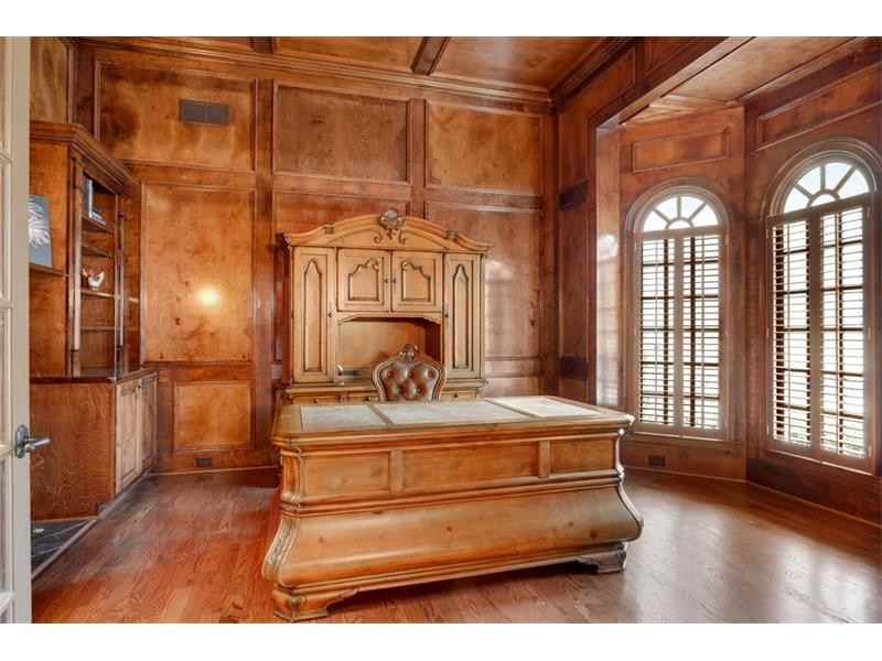 1485 Rolling Links Dr - Photo 3 of 25