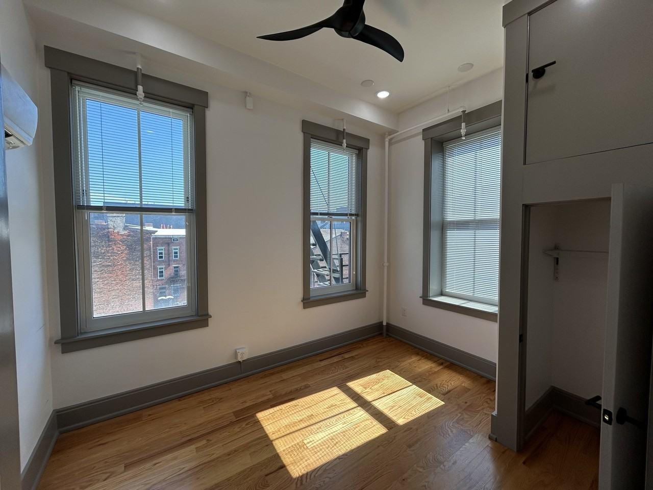 1725 Elm St #4 - Photo 7 of 9