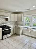 featured image of 15 Bradford St