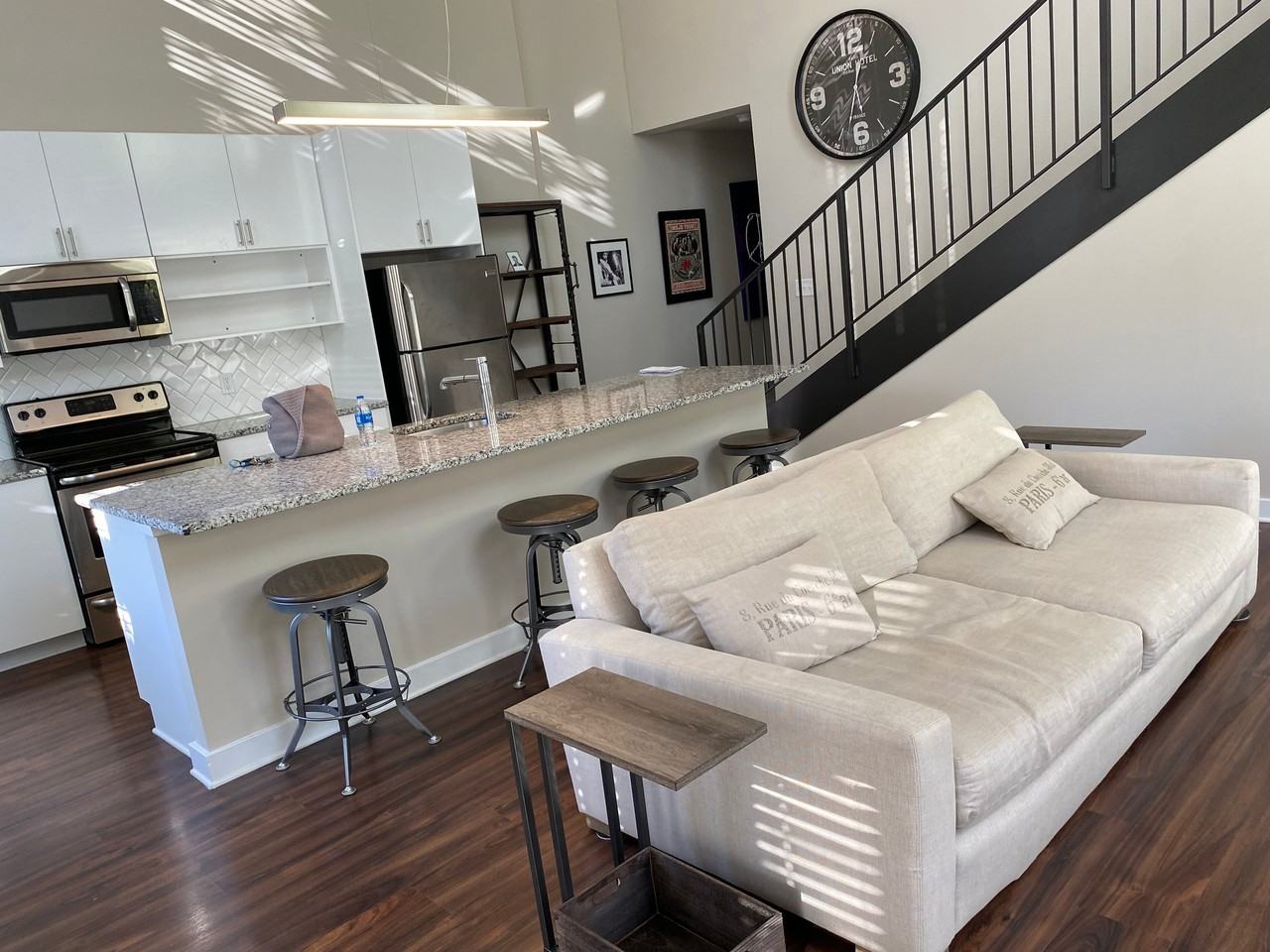 7915 Jones Branch Dr #132 - Photo 3 of 9