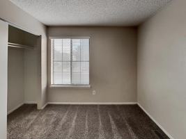 featured image of 5205 Hideaway Ct #1