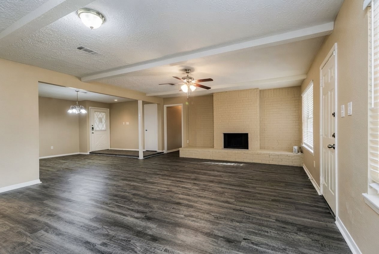 23303 Upper Falls Ct - Photo 2 of 12