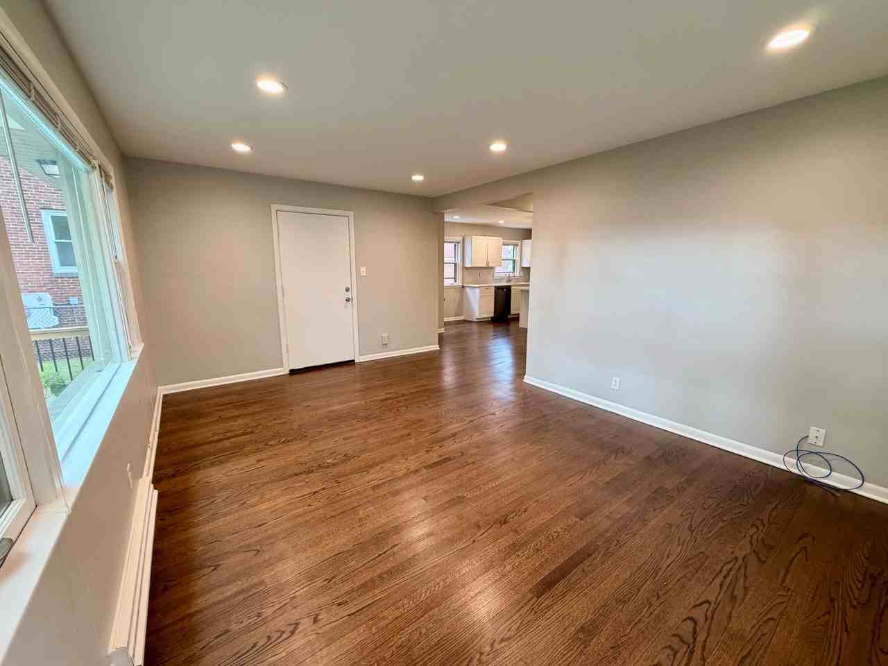 2987 S Clement Ave #2987 - Photo 6 of 13
