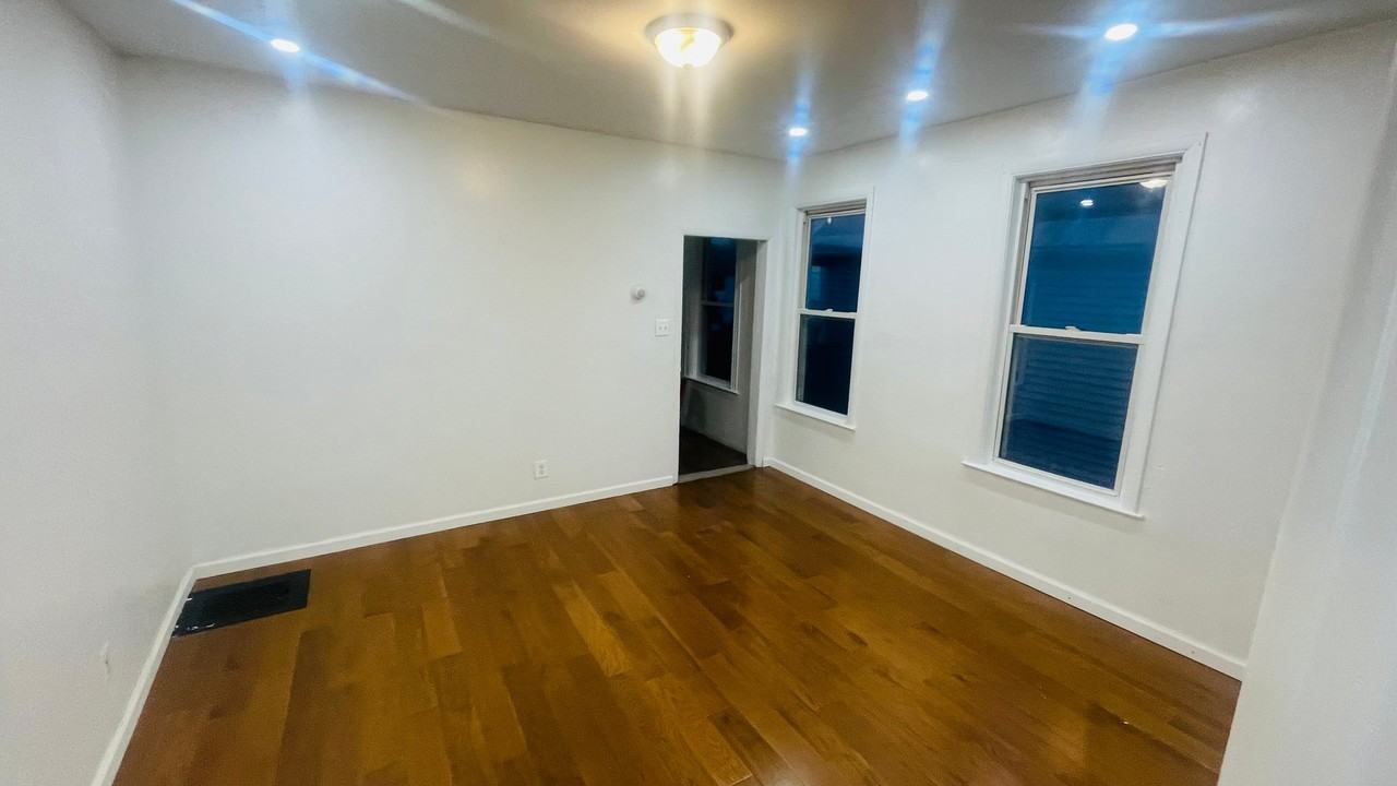 1334 Blandina St #2 - Photo 3 of 12