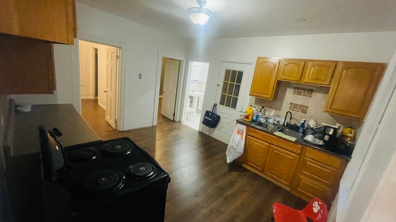 1334 Blandina St #2 - Photo 7 of 12