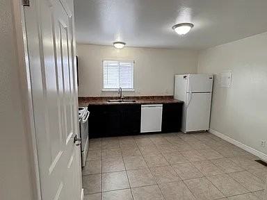 651 Nw #C - Photo 7 of 20