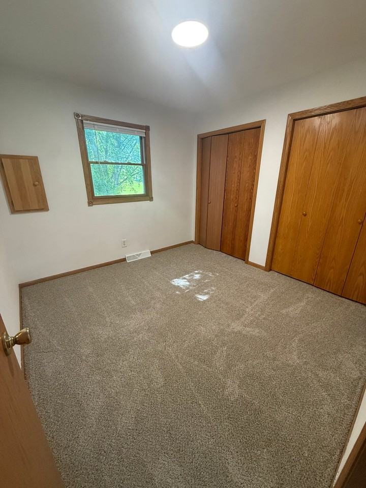173 Walnut St #173 - Photo 4 of 20