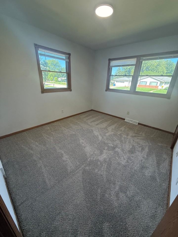 173 Walnut St #173 - Photo 7 of 20