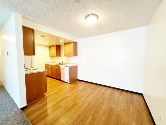 Centennial Apartments - Photo 3 of 17