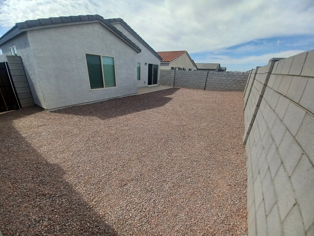 1362 W Aztec Dr - Photo 6 of 16