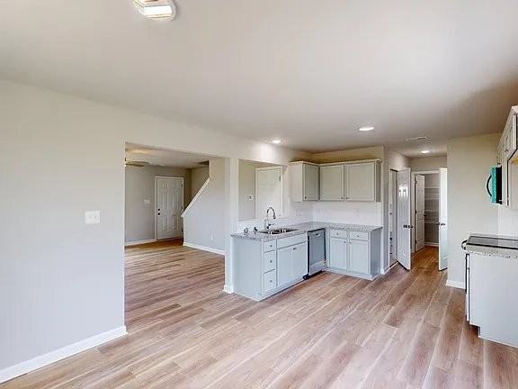 104 Gorman Pl - Photo 6 of 20