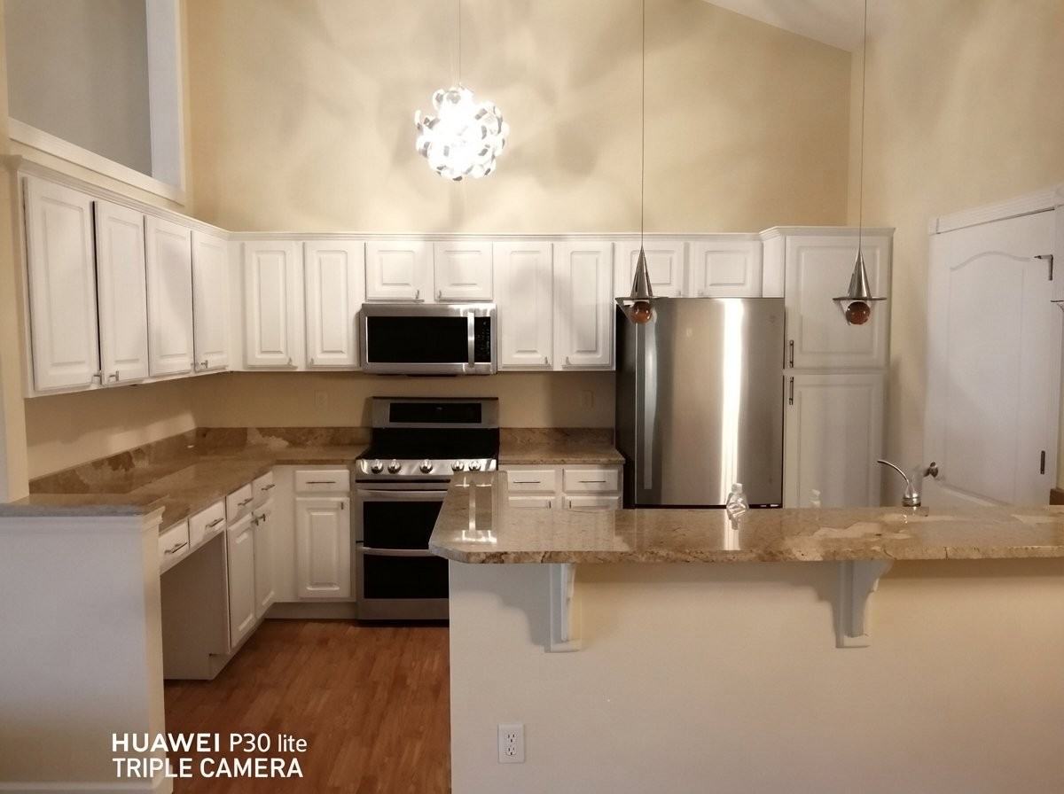 2712 Northview Rd - Photo 3 of 17