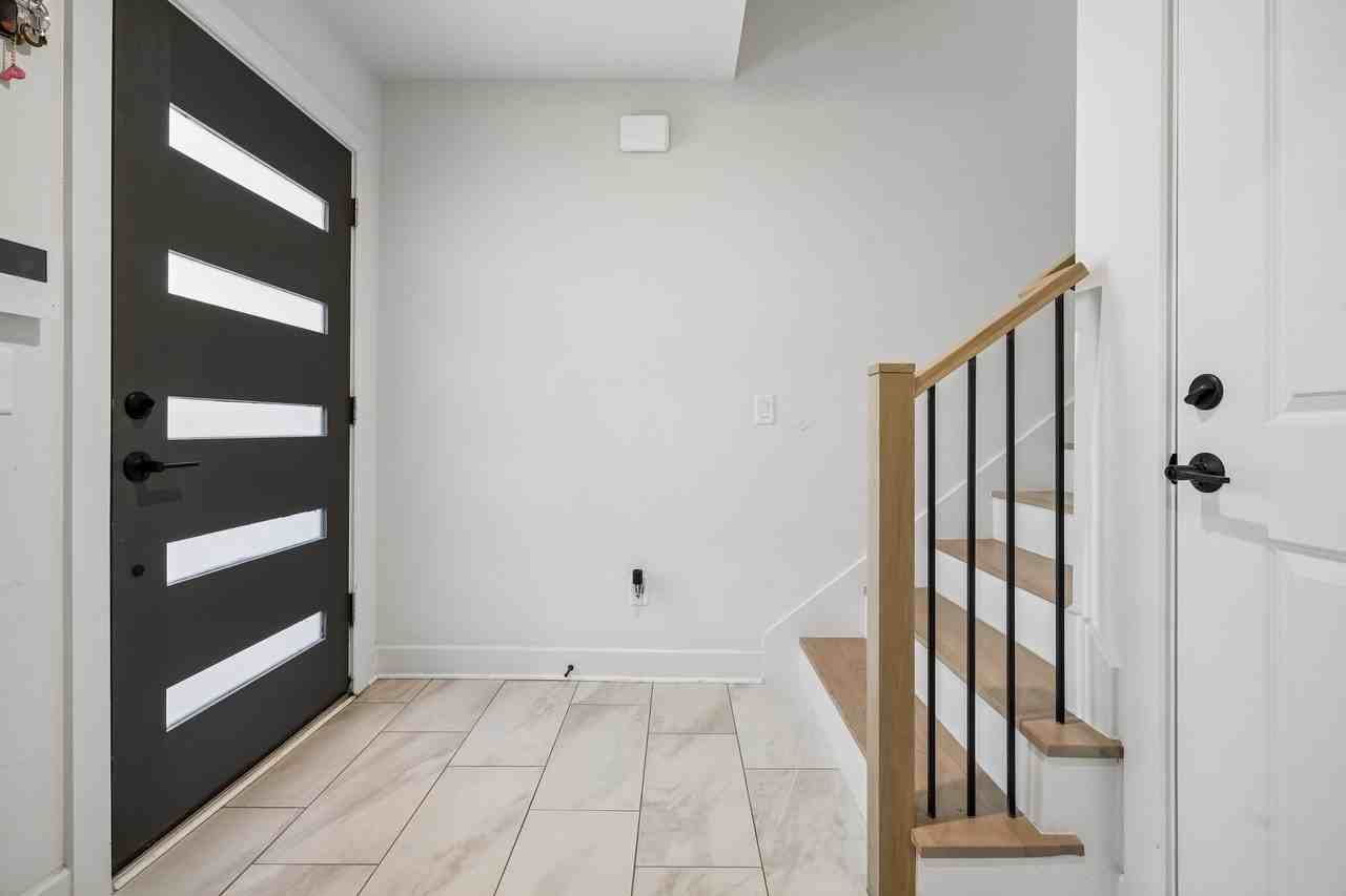 13900 Noel Rd #301 - Photo 3 of 19