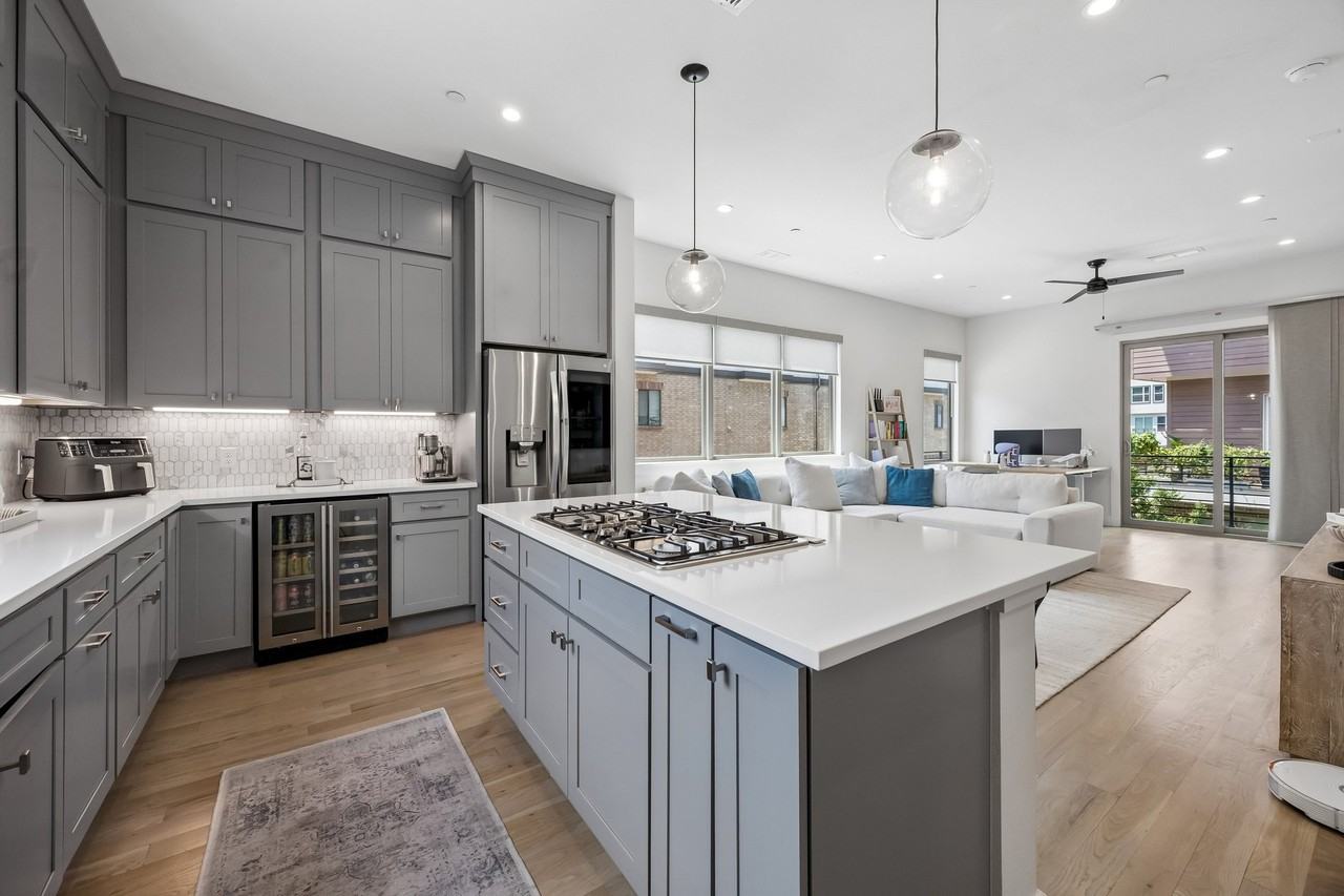 13900 Noel Rd #301 - Photo 6 of 19