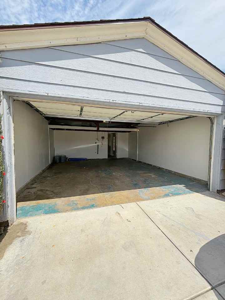 4127 Seymour St - Photo 4 of 17