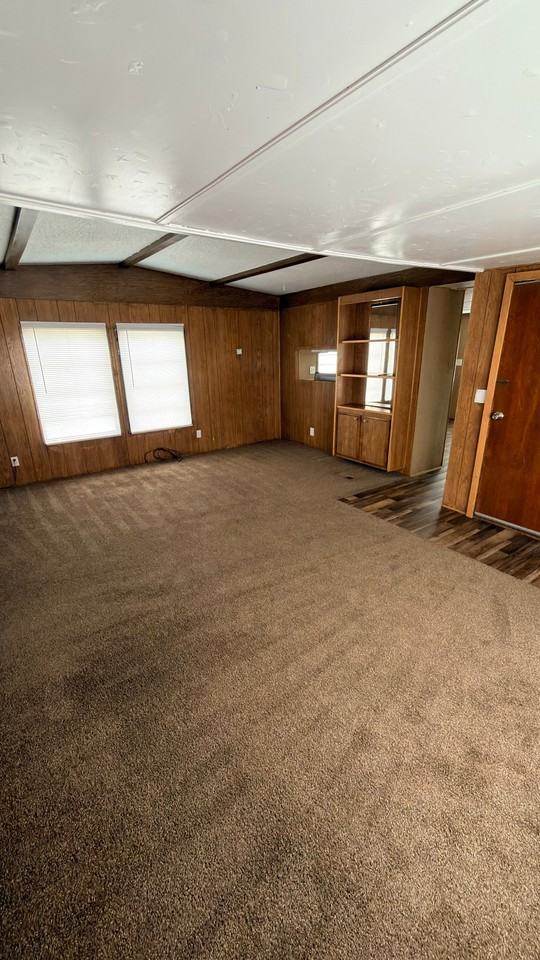 845 W.S. #19 - Photo 3 of 7