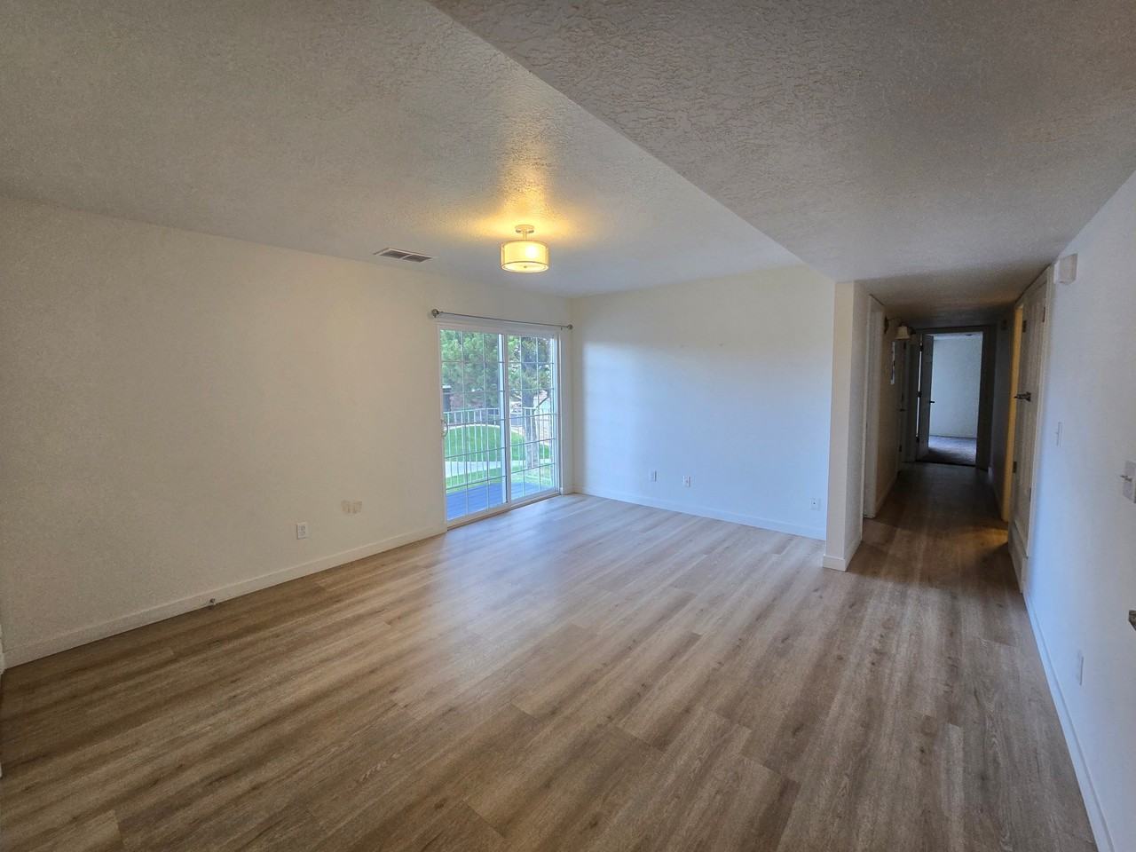 1344 Westnorth #2ndFL - Photo 7 of 8