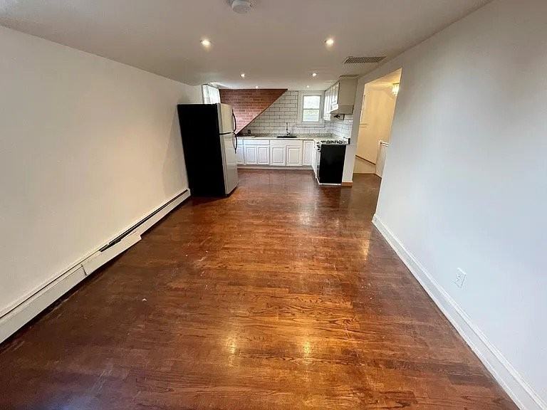 326 Mount Prospect Ave #FL2 - Photo 4 of 9