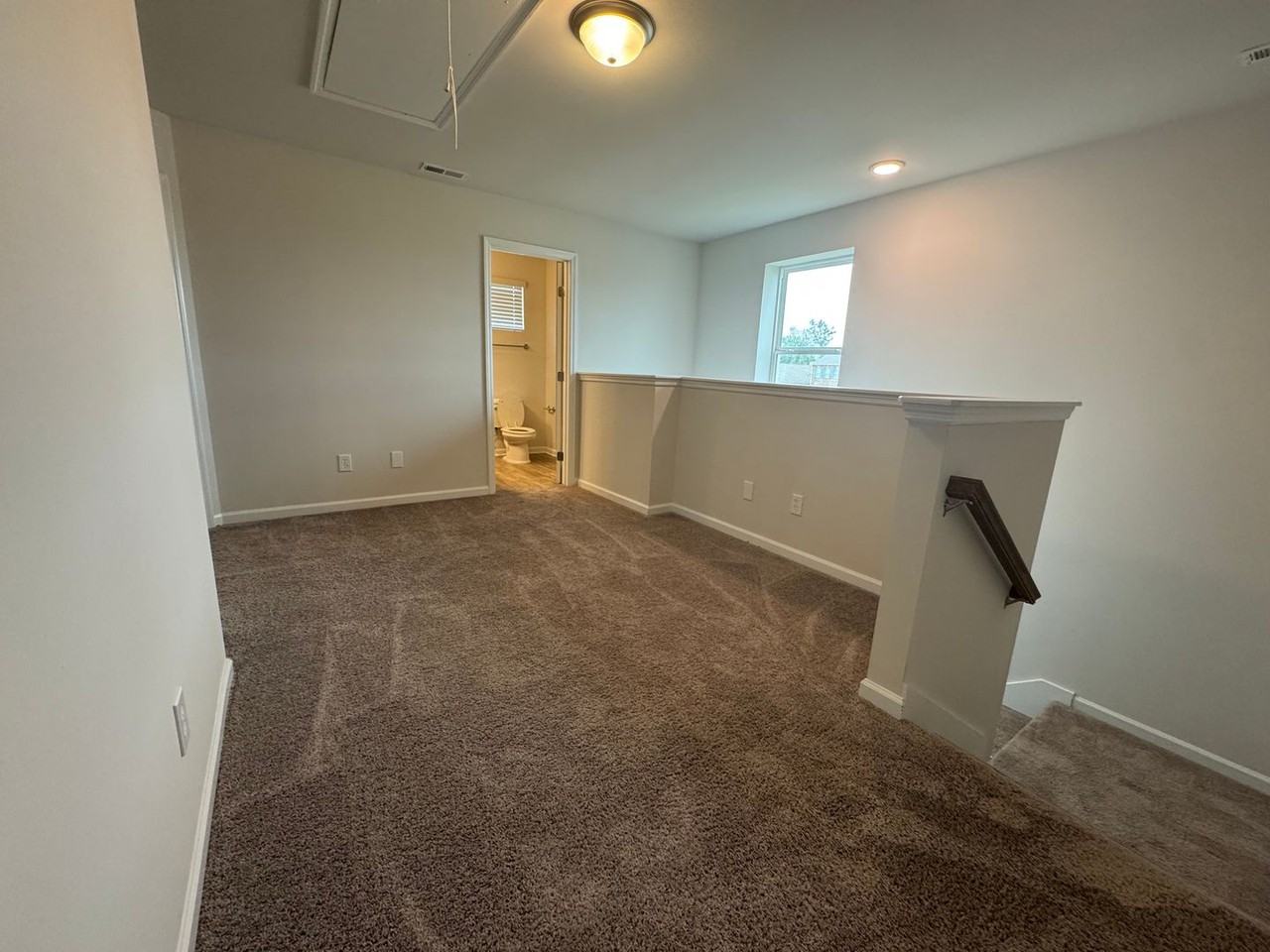 102 Daymark Dr - Photo 5 of 27