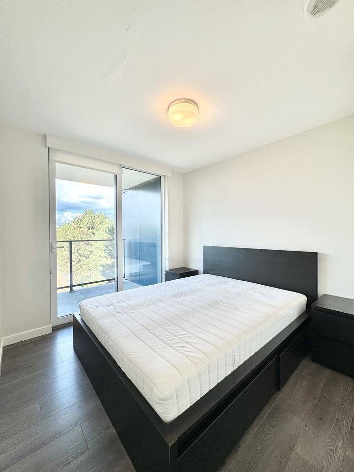 8189 Cambie Street #504 - Photo 5 of 17
