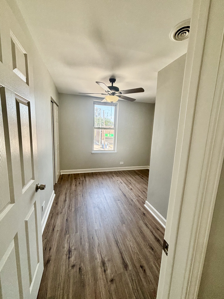 2815 West Harrison - Photo 7 of 36