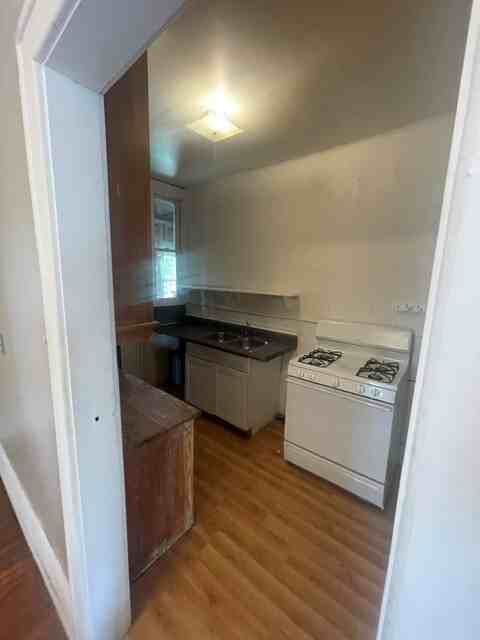 Pleasant St. Apartments - Photo 3 of 16