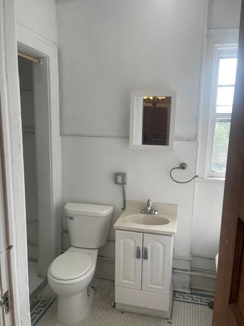 Pleasant St. Apartments - Photo 4 of 16