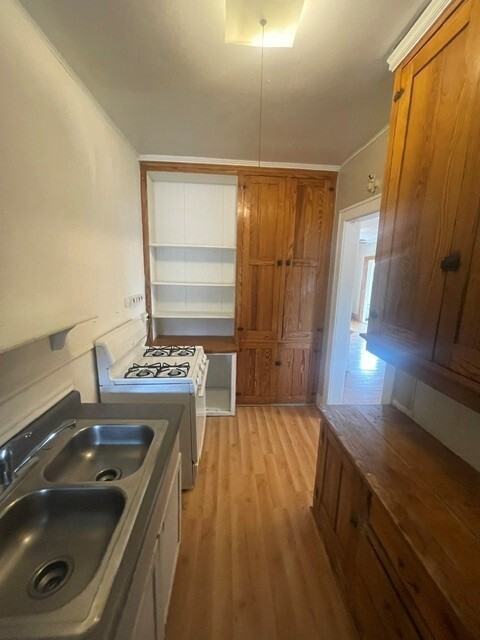 Pleasant St. Apartments - Photo 5 of 16