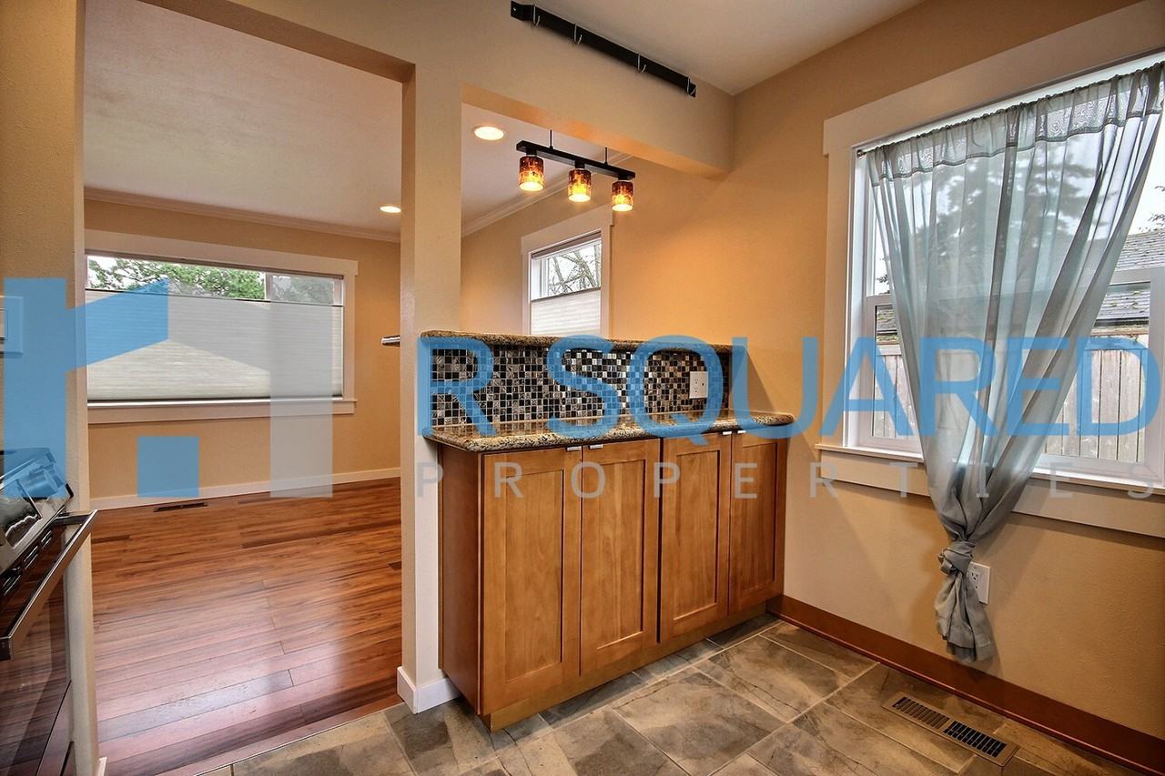9915 34th Ave Sw #1 - Photo 6 of 22