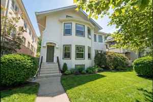 featured image of 309 Chicago Ave