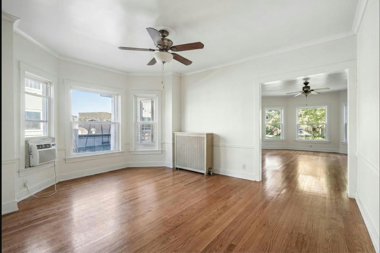309 Chicago Avenue, Unit 1 - Photo 6 of 23