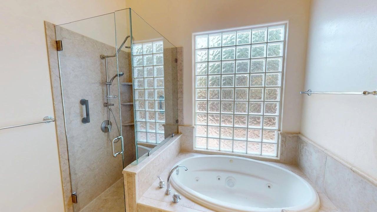 191 E Chili Line Rd - Photo 5 of 12