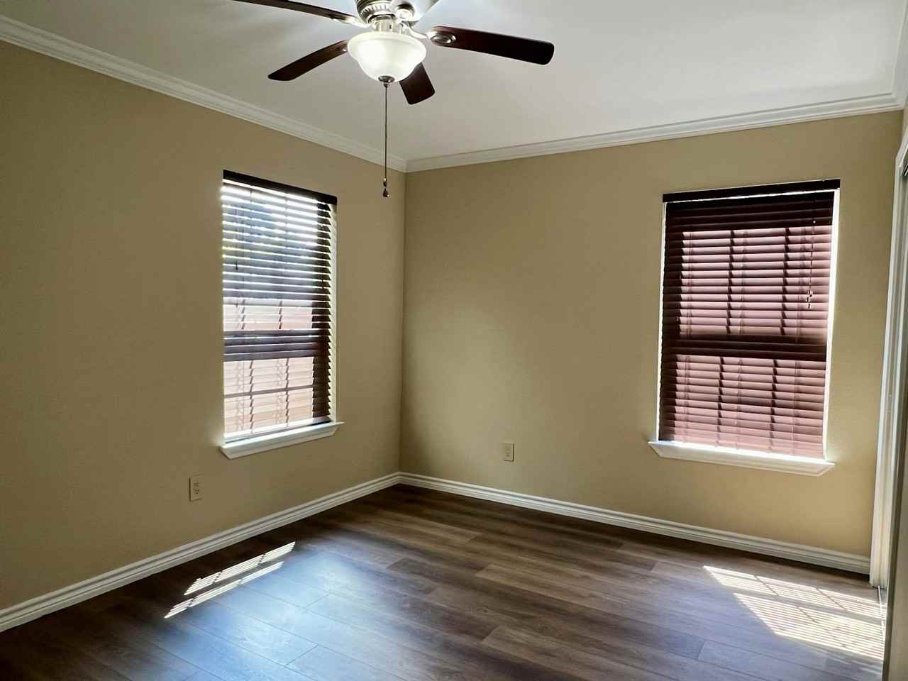 10815 Hermosa Drive - Photo 7 of 28