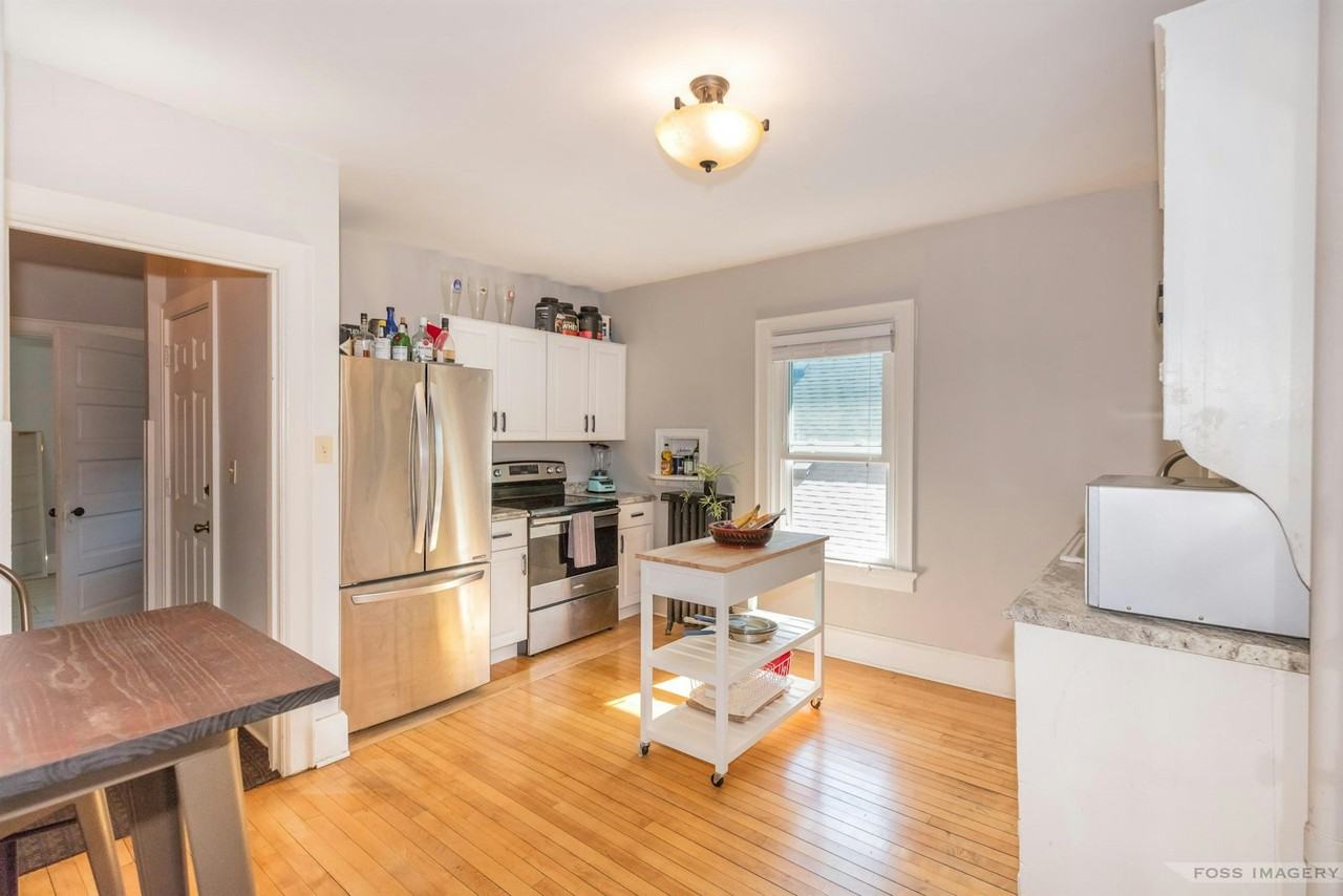 306 South Baldwin Street, Unit 2 - Photo 5 of 11