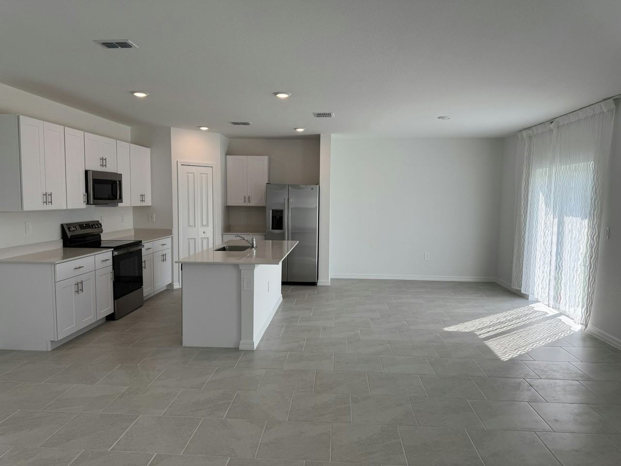 11843 Cloverly Lane - Photo 3 of 23