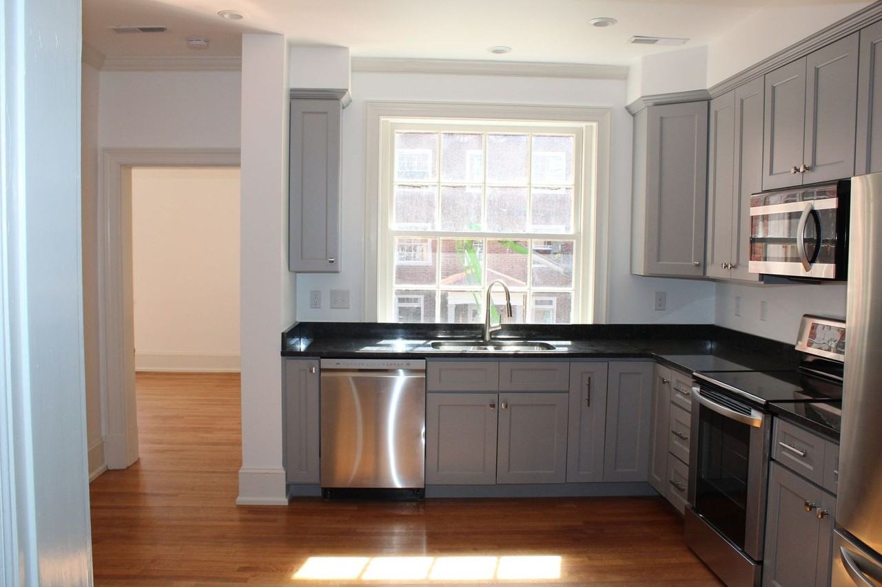 Preston Court - Photo 7 of 13