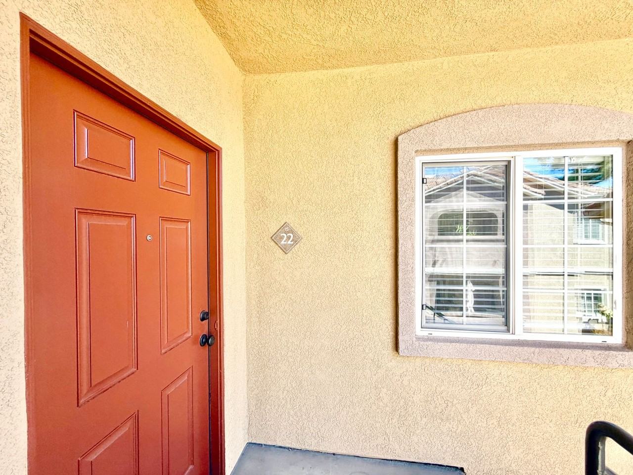 41410 Juniper St - Photo 4 of 31