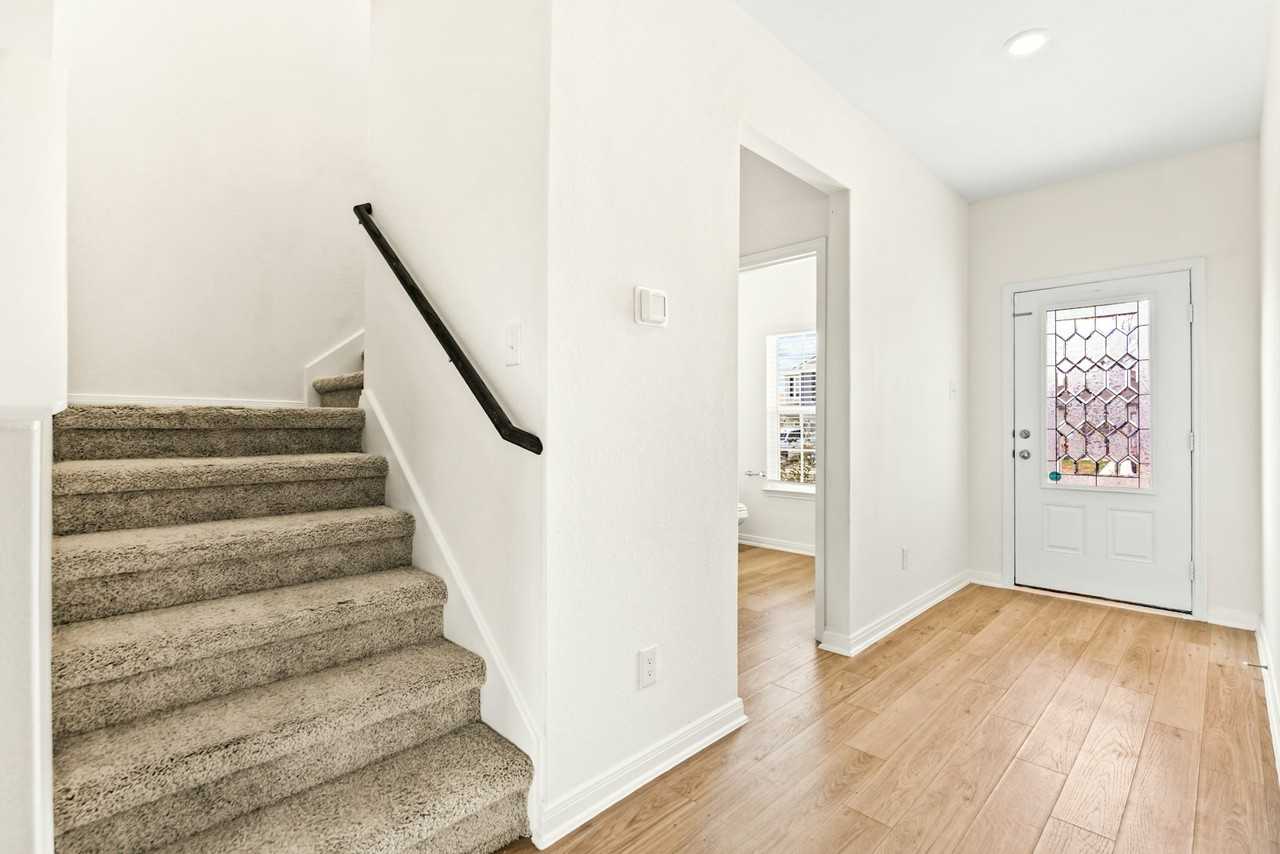2930 Forsyth Cyn - Photo 5 of 29