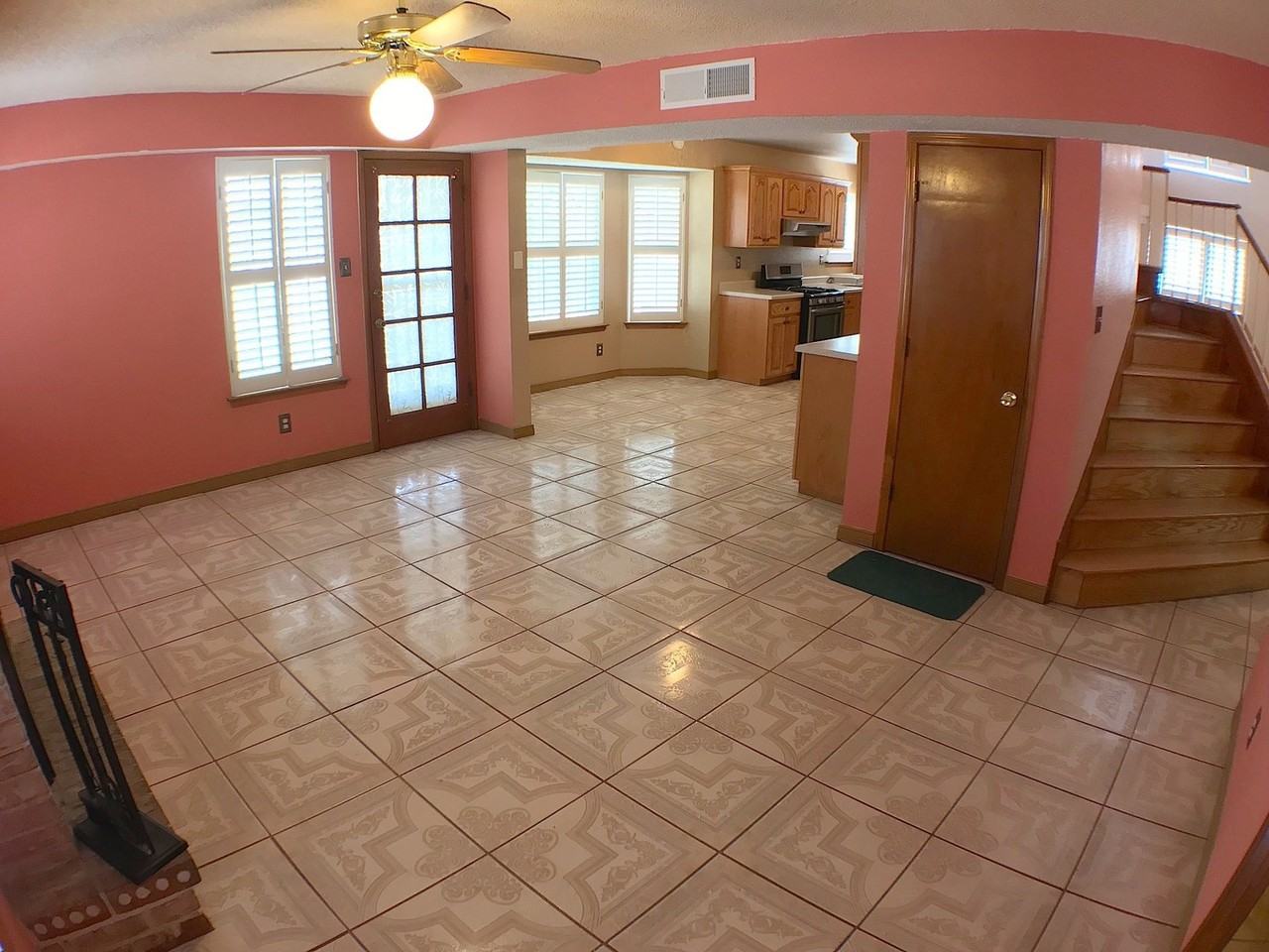 5780 Hank Aaron Dr - Photo 7 of 29