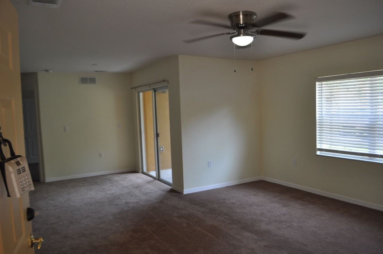 4600 4600 E Moody Blvd 12 A - Photo 3 of 22