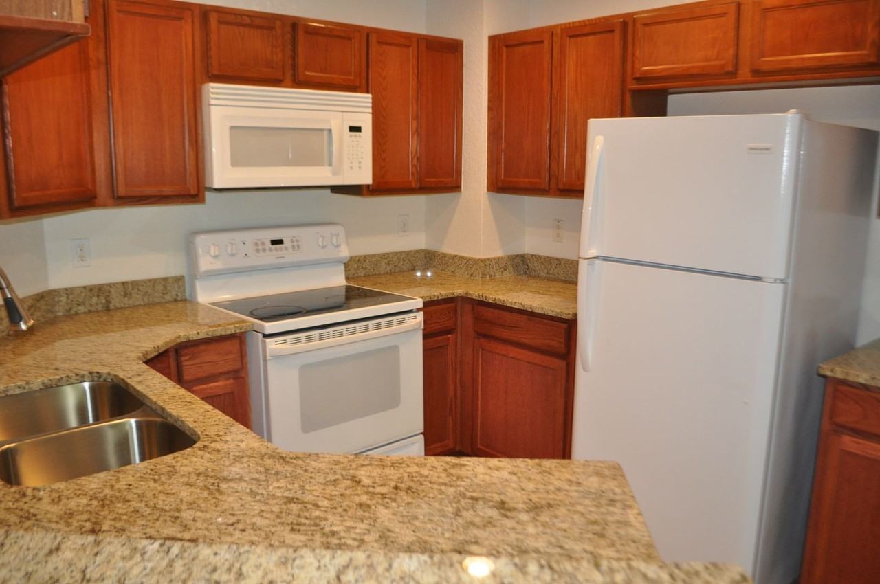 4600 4600 E Moody Blvd 12 A - Photo 7 of 22