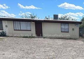 featured image of 320 W Whitestone Pl